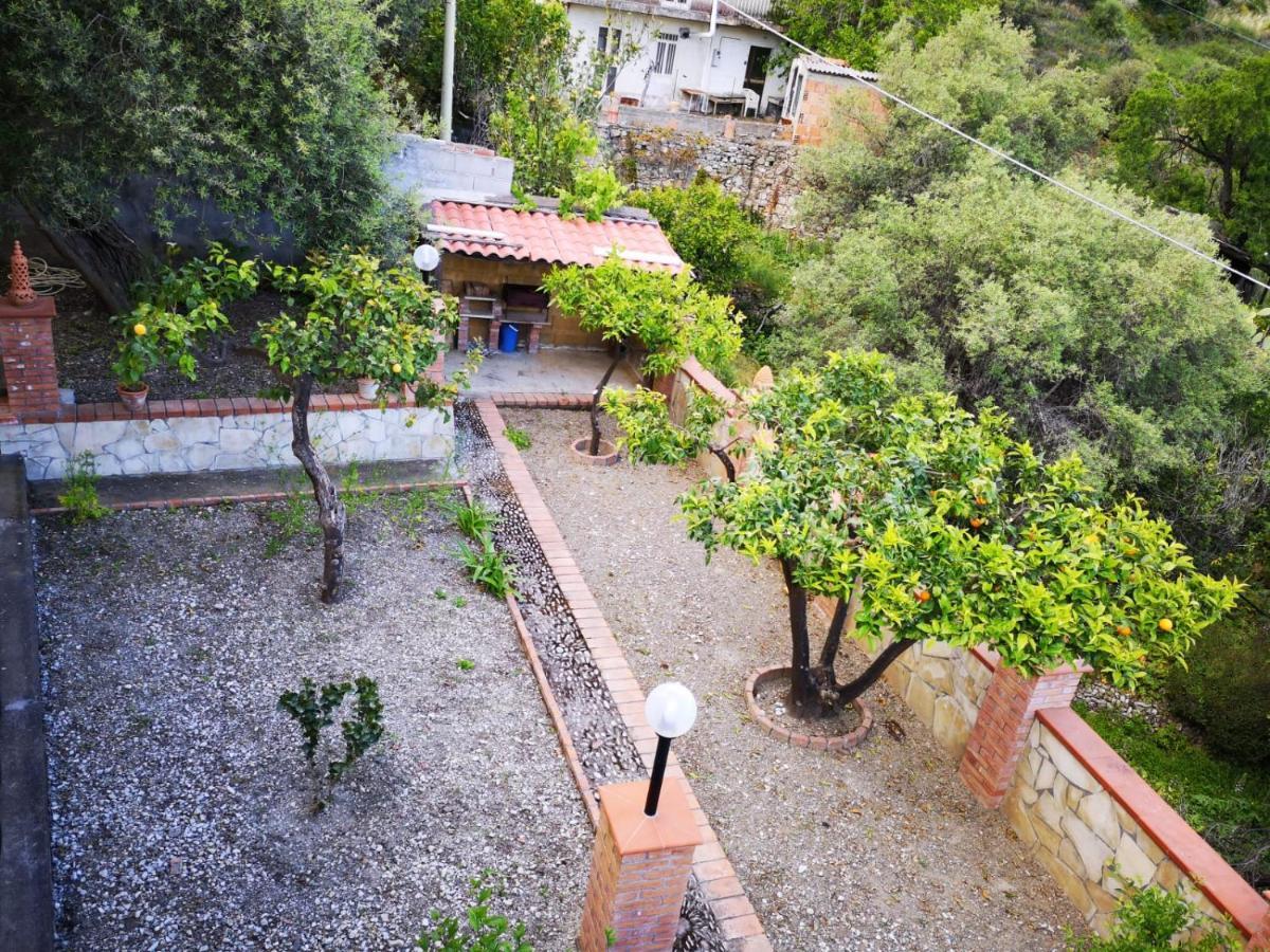 Villa Chris Taormina Exterior photo